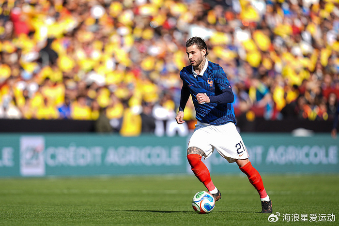 法国热身赛3-1胜哥伦比亚 阵容厚度碾压南美劲旅