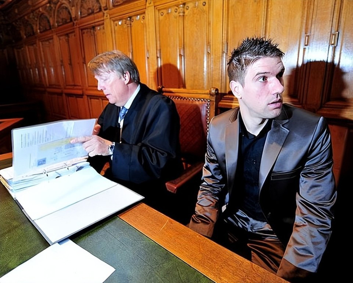 前英超锋线杀手连换三肾与命运死磕