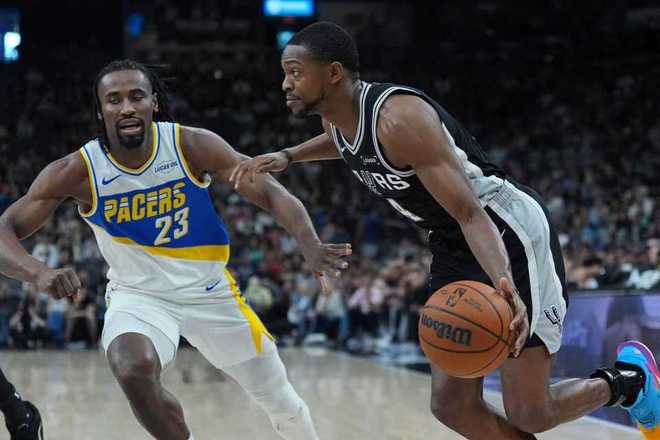 马刺双杀步行者豪取5连胜 步行者创队史16连败